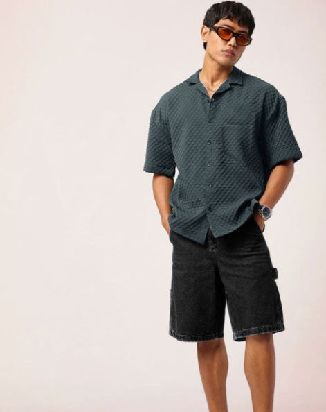 Men Standard Relaxed Fit Cuban Collar Textured Casual Shirt